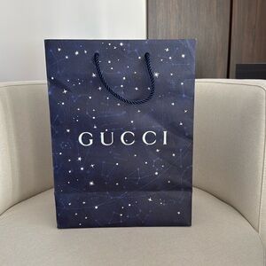 Gucci shopping bag